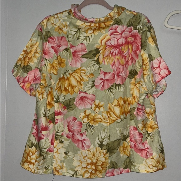 Tropical Floral Womens Shirt - Picture 4 of 5